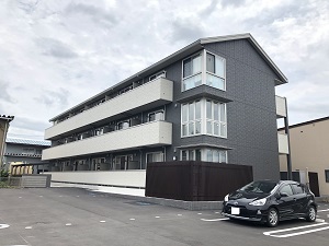 福井市の賃貸マンション / ル・フチュール / 外観写真