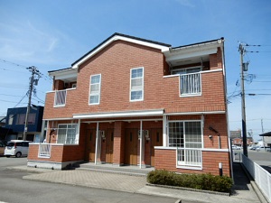 福井市の賃貸マンション / シェーン プラッツ A / 外観写真