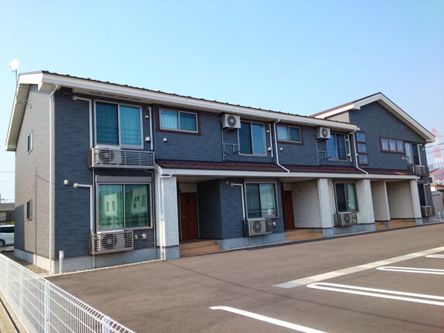 永平寺町・勝山市・大野市の賃貸マンション / エル ガーデンIII / 外観写真