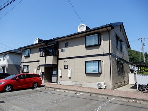 福井市の賃貸マンション / ファミールハウス B棟 / 外観写真