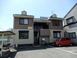 福井市の賃貸マンション / サニーコート聖 A棟 / 外観写真