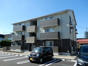 福井市の賃貸マンション / レフィーノ / 外観写真