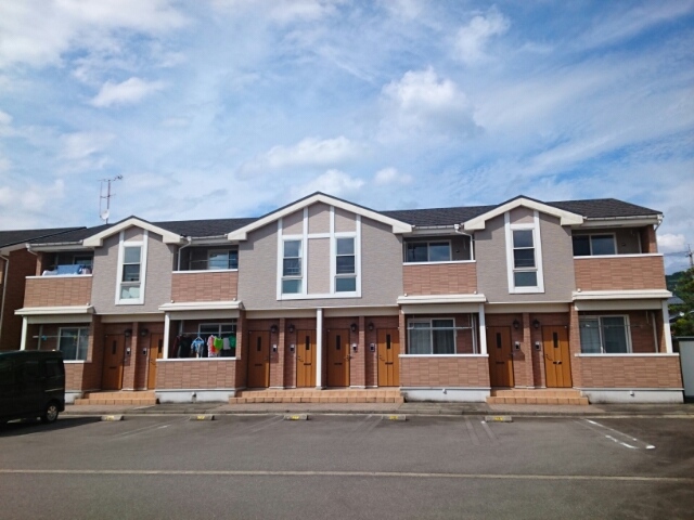 永平寺町・勝山市・大野市の賃貸マンション / メゾン ド ボン ファミーユII / 外観写真