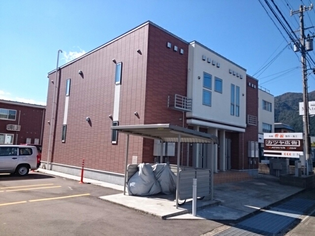 永平寺町・勝山市・大野市の賃貸物件（賃貸マンション） / メゾン 大泉 I / 福井県大野市右近次郎第40号80番地