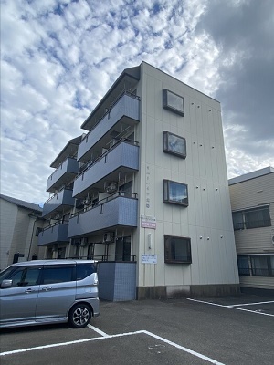 福井市の賃貸マンション / リバーハイツ光陽 / 外観写真