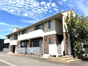 福井市の賃貸マンション / パル上野 / 外観写真