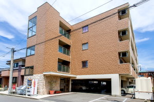 福井市の賃貸マンション / セントセシル / 外観写真