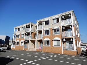 福井市の賃貸マンション / デルソレ二の宮 / 外観写真