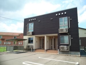 福井市の賃貸マンション / ドミール 森田 / 外観写真