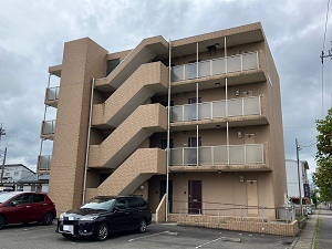 福井市の賃貸マンション / あったかハイツ / 外観写真