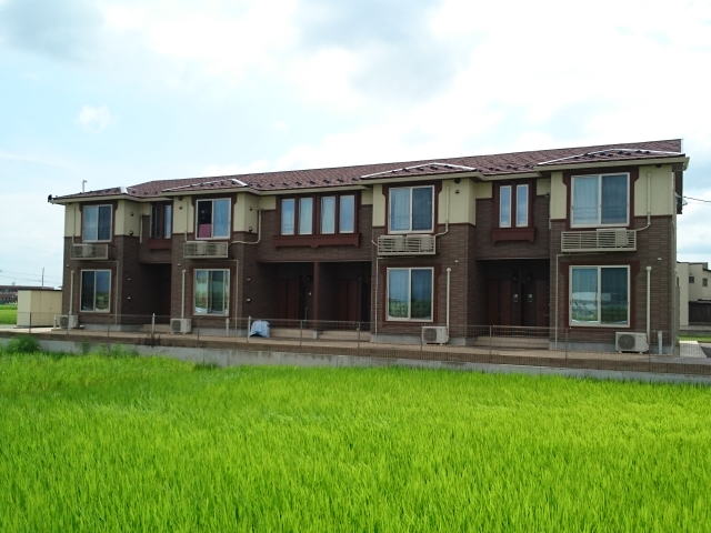 福井市の賃貸マンション / プロディジュー ヴィラ / 外観写真