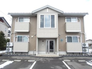 福井市の賃貸マンション / サン クリタ / 外観写真