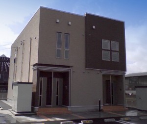 鯖江市の賃貸マンション / リヴァサ-ヂ A / 外観写真