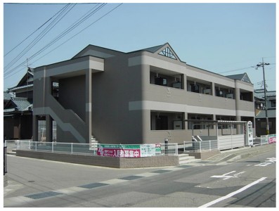 鯖江市の賃貸マンション / クイーンパレス / 外観写真