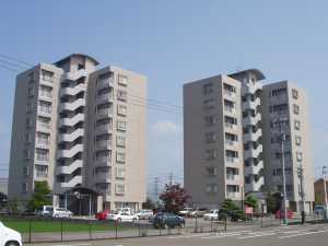 鯖江市の賃貸マンション / フィクトワール福井311 / 外観写真