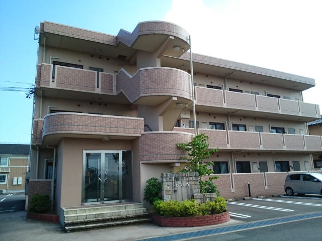 鯖江市の賃貸マンション / トレフル D / 外観写真