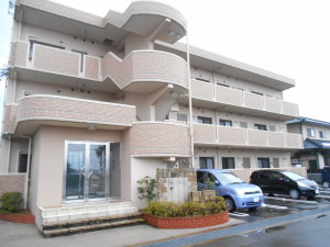鯖江市の賃貸マンション / トレフル D / 外観写真