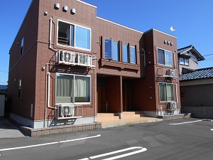 鯖江市の賃貸マンション / パーシモン D / 外観写真