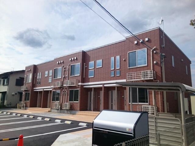 鯖江市の賃貸マンション / パーシモン E / 外観写真