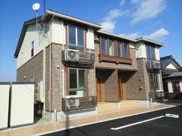 坂井市・あわら市の賃貸マンション / エセックス レジーナ II / 外観写真