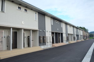 越前市(武生)の賃貸マンション / キキョウK.T/ツバキK.T キキョウK.T / 外観写真