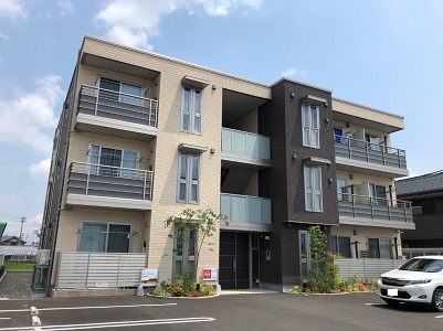 越前市(武生)の賃貸マンション / レフィアント高木 / 外観写真