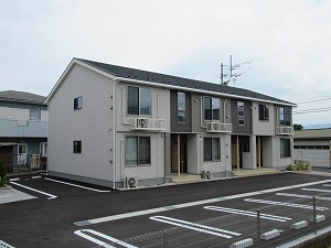 敦賀市の賃貸マンション / ラ ソレイユ / 外観写真