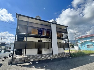 敦賀市の賃貸マンション / ロイヤル櫛林II / 外観写真