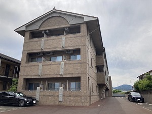 敦賀市の賃貸マンション / メゾン・ド・パピヨン / 外観写真