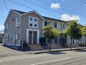 敦賀市の賃貸マンション / セイバリー ガーデン YJ / 外観写真