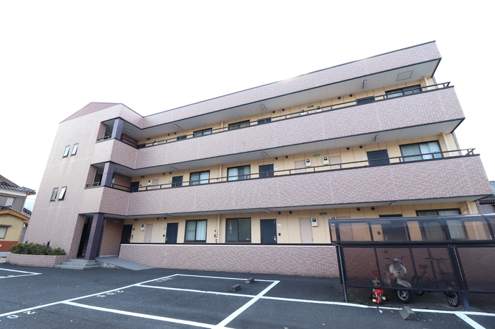 敦賀市の賃貸マンション / ルミナスハイツ / 外観写真