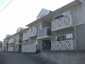 敦賀市の賃貸マンション / フレグランス・アゾノ / 外観写真