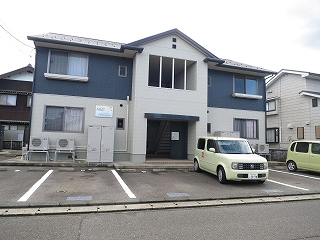 敦賀市の賃貸マンション / バリュージュ えみれい / 外観写真