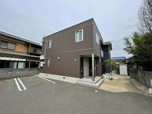 敦賀市の賃貸マンション / スノードロップ / 外観写真