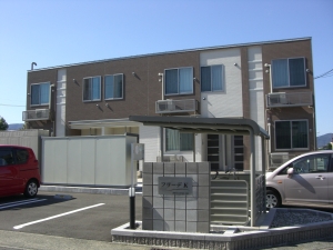 敦賀市の賃貸マンション / フリ-デ K / 外観写真