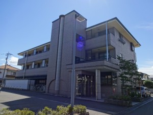 敦賀市の賃貸マンション / ヴィラ エーデルワイス / 外観写真